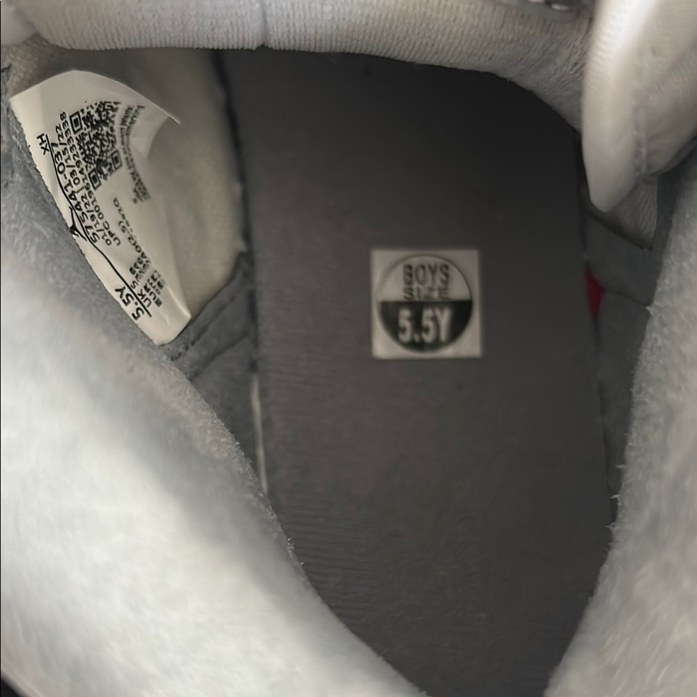 Nike Air Jordan High-Top Sneakers in Gray and White - Picture 5 of 8